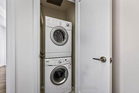 Photo 27 at 509 - 18 Graydon Hall Drive, Donalda, Toronto