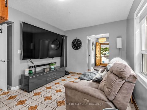 Photo 7 at 297 Strathmore Boulevard, Danforth, Toronto