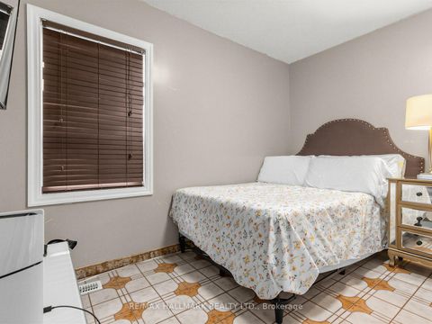 Photo 8 at 297 Strathmore Boulevard, Danforth, Toronto