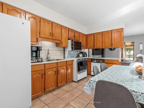 Photo 13 at 297 Strathmore Boulevard, Danforth, Toronto
