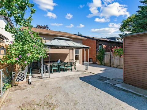 Photo 34 at 297 Strathmore Boulevard, Danforth, Toronto