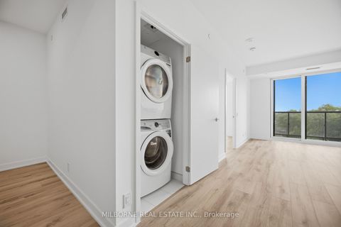 Photo 12 at 909 - 1660 Bloor Street W, High Park North, Toronto
