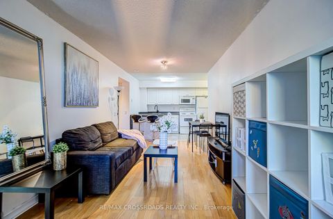 Photo 12 at 1512 - 30 Harrison Garden Boulevard, Willowdale East, Toronto