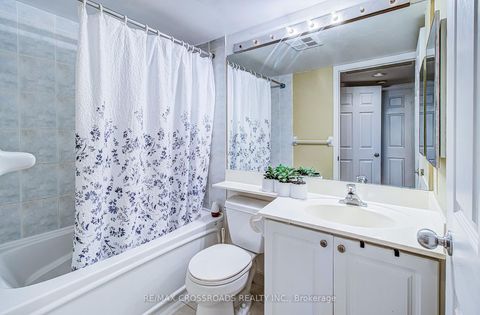Photo 15 at 1512 - 30 Harrison Garden Boulevard, Willowdale East, Toronto
