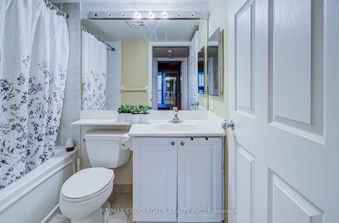 Photo 16 at 1512 - 30 Harrison Garden Boulevard, Willowdale East, Toronto