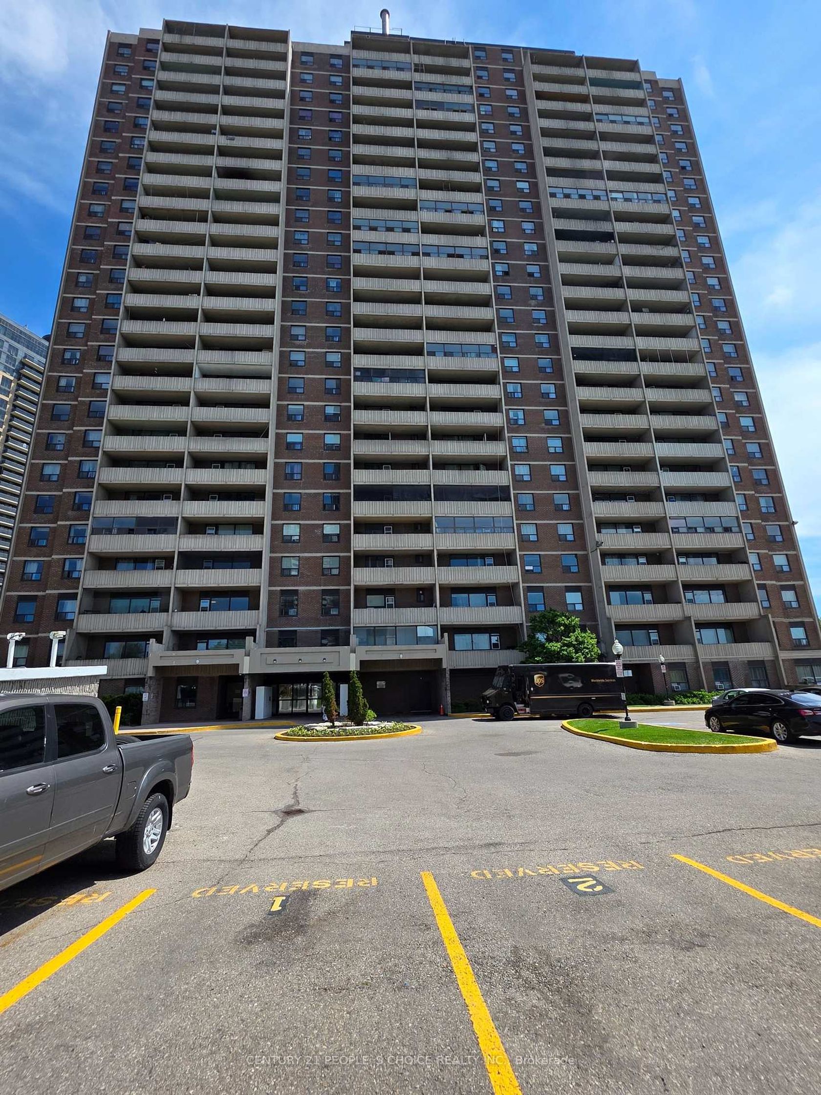301 - 3390 Weston Road, Humbermede, Toronto 