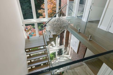 Photo 6 at 25 Bearwood Drive, Humber Valley, Toronto