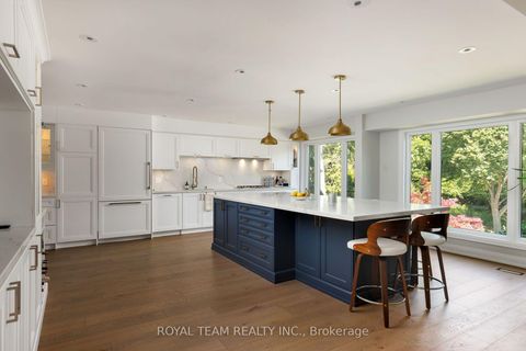 Photo 12 at 25 Bearwood Drive, Humber Valley, Toronto