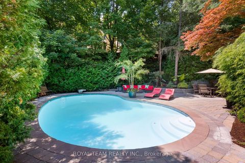 Photo 36 at 25 Bearwood Drive, Humber Valley, Toronto