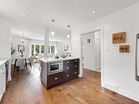 Photo 16 at 7 Panmure Crescent, Bendale, Toronto