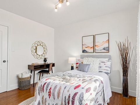 Photo 20 at 7 Panmure Crescent, Bendale, Toronto