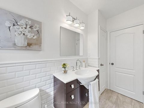 Photo 25 at 7 Panmure Crescent, Bendale, Toronto