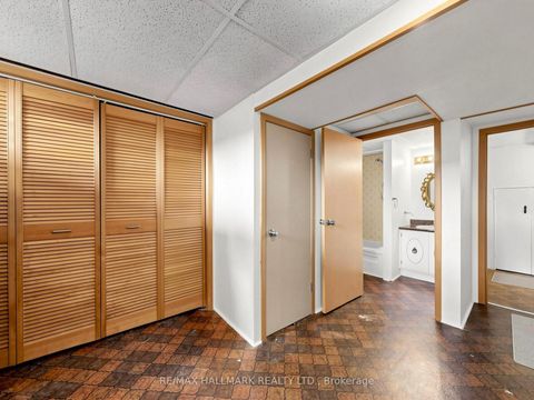 Photo 32 at 7 Panmure Crescent, Bendale, Toronto