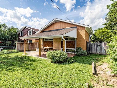 Photo 42 at 7 Panmure Crescent, Bendale, Toronto