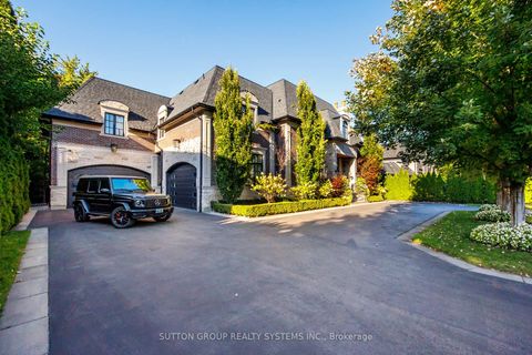 Photo 1 at 222 Arnold Avenue, Yorkhill, Vaughan