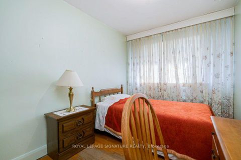 Photo 14 at 724 Vaughan Road, Oakwood Village, Toronto
