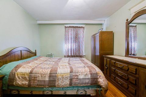 Photo 16 at 724 Vaughan Road, Oakwood Village, Toronto