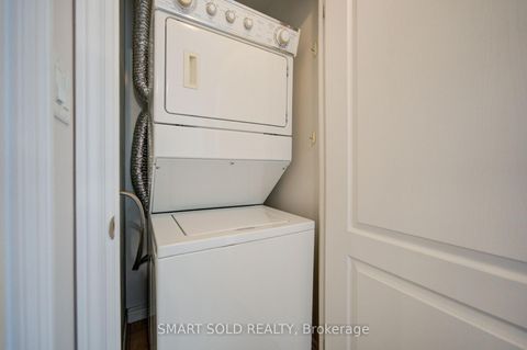 Photo 14 at 1508 - 100 Promenade Circle, Brownridge, Vaughan