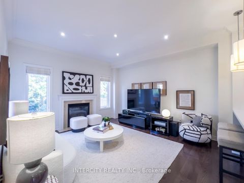 Photo 2 at 45 Lady Loretta Lane, Patterson, Vaughan