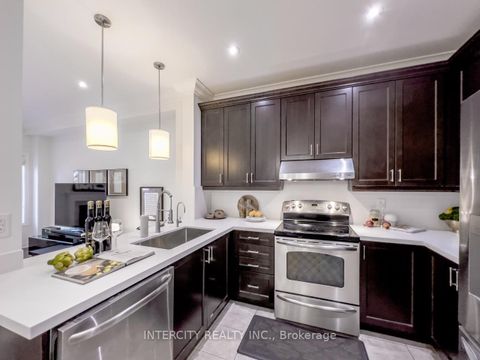 Photo 3 at 45 Lady Loretta Lane, Patterson, Vaughan