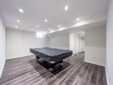 Photo 10 at 45 Lady Loretta Lane, Patterson, Vaughan