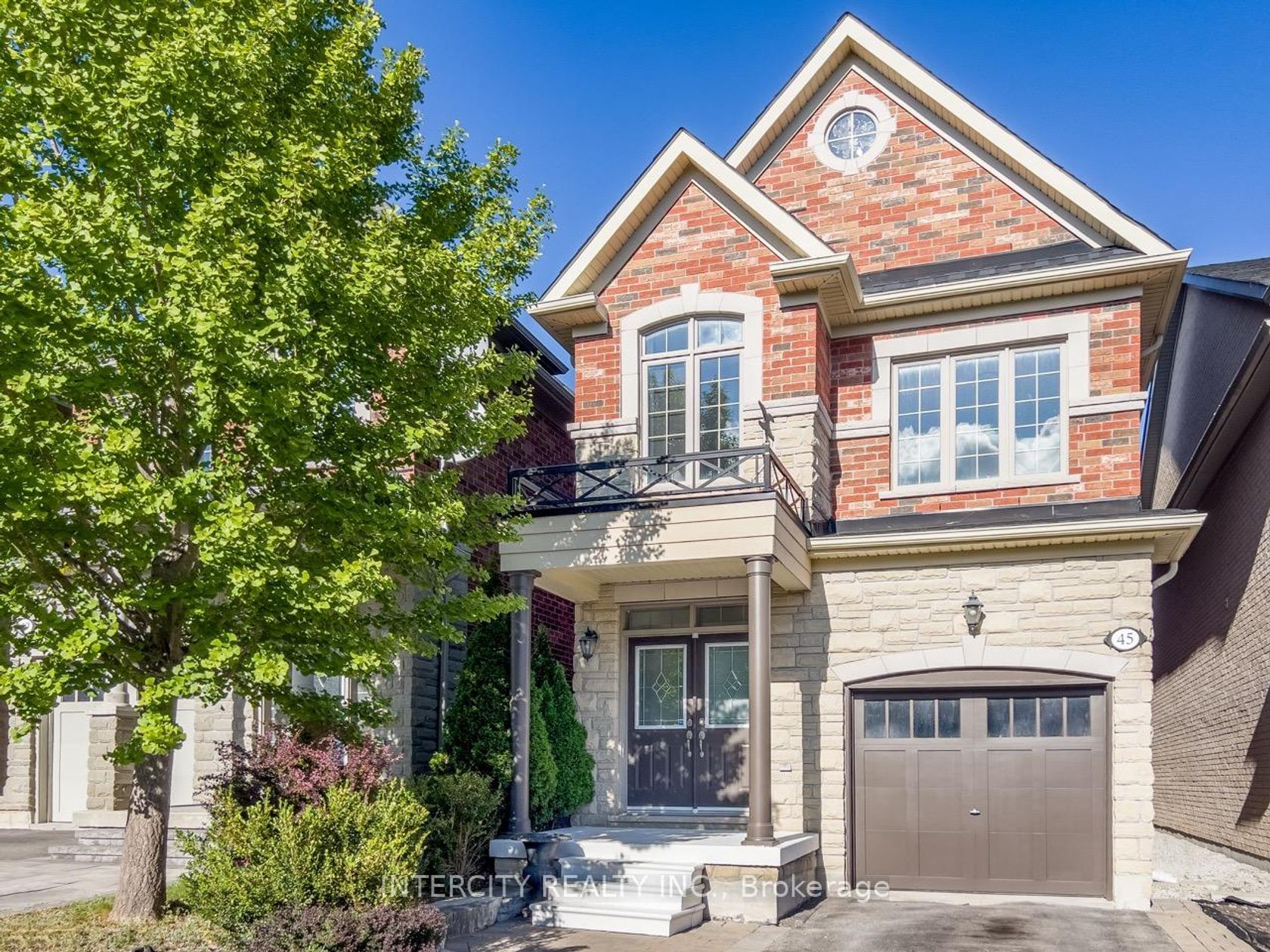 45 Lady Loretta Lane, Patterson, Vaughan photo 6
