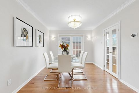 Photo 10 at 18 Olsen Drive, Donalda, Toronto