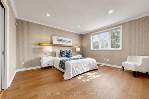 Photo 18 at 18 Olsen Drive, Donalda, Toronto