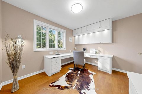 Photo 27 at 18 Olsen Drive, Donalda, Toronto