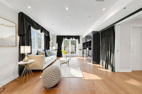 Photo 32 at 18 Olsen Drive, Donalda, Toronto
