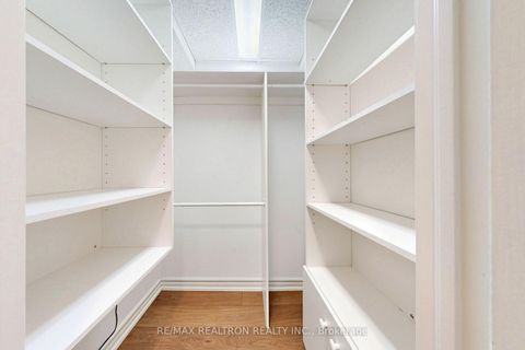 Photo 45 at 18 Olsen Drive, Donalda, Toronto