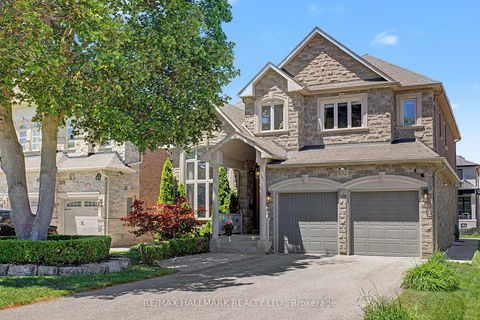 Photo 1 at 102 Duncan Road, Langstaff, Richmond Hill