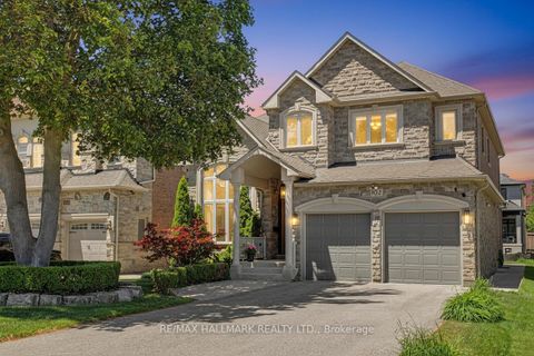 Photo 2 at 102 Duncan Road, Langstaff, Richmond Hill