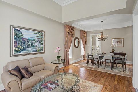 Photo 8 at 102 Duncan Road, Langstaff, Richmond Hill
