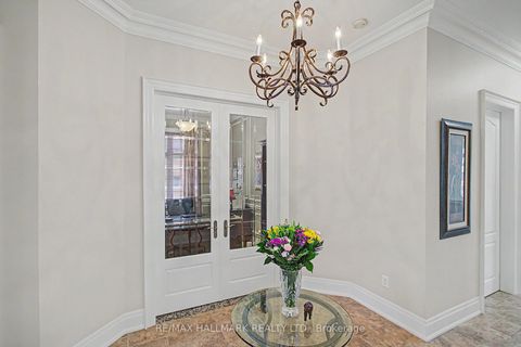 Photo 13 at 102 Duncan Road, Langstaff, Richmond Hill