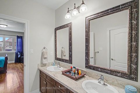 Photo 31 at 102 Duncan Road, Langstaff, Richmond Hill
