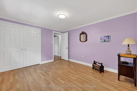 Photo 15 at 6 Ford Street, Sunnidale, Barrie