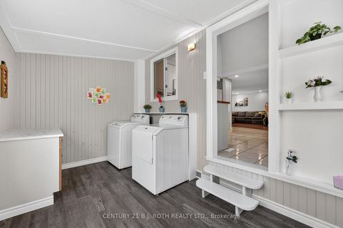 Photo 18 at 6 Ford Street, Sunnidale, Barrie