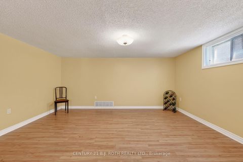 Photo 22 at 6 Ford Street, Sunnidale, Barrie