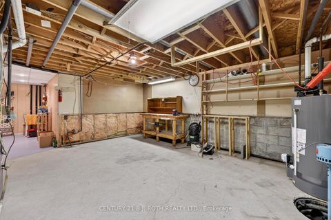 Photo 28 at 6 Ford Street, Sunnidale, Barrie