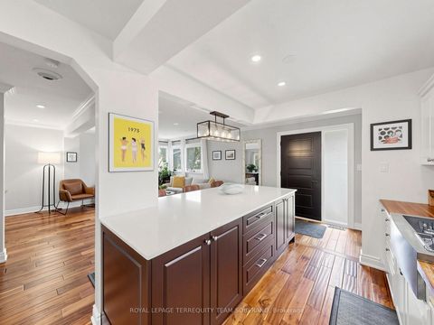 Photo 17 at 64 Clearbrooke Circle, Kipling, Toronto