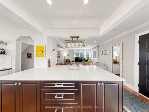 Photo 18 at 64 Clearbrooke Circle, Kipling, Toronto