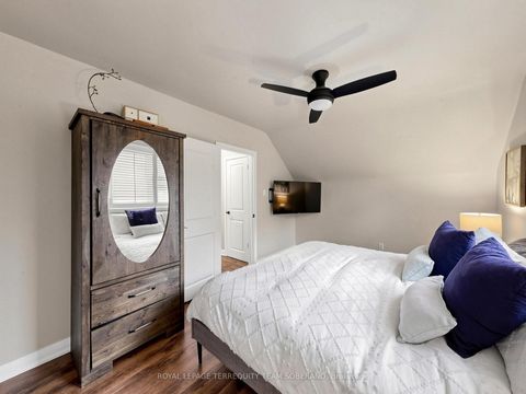 Photo 21 at 64 Clearbrooke Circle, Kipling, Toronto