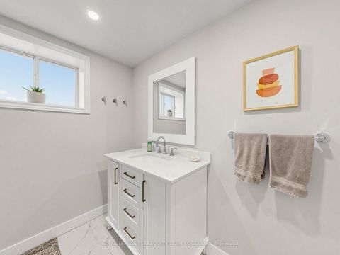 Photo 31 at 64 Clearbrooke Circle, Kipling, Toronto