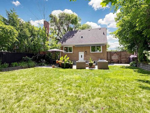 Photo 33 at 64 Clearbrooke Circle, Kipling, Toronto