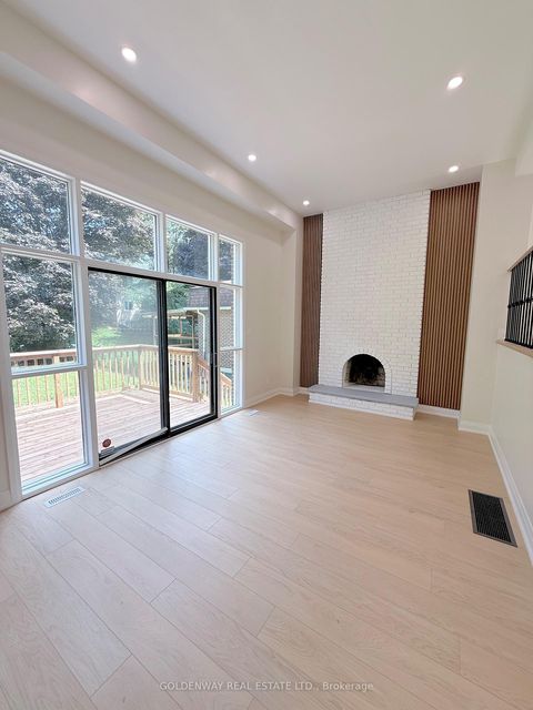 Photo 4 at 114 Loganberry Crescent, Hillcrest Village, Toronto