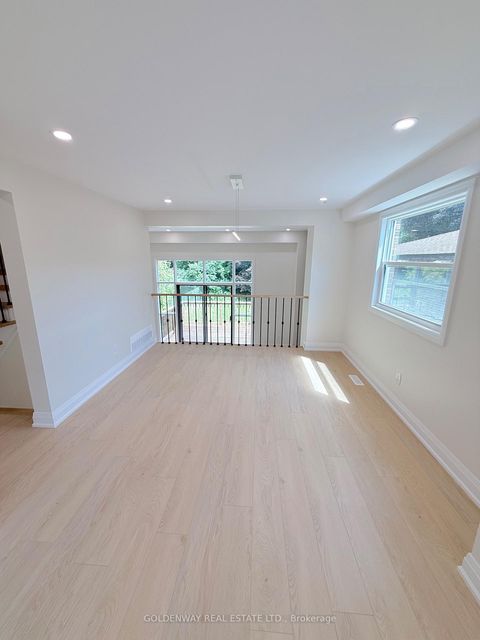 Photo 7 at 114 Loganberry Crescent, Hillcrest Village, Toronto