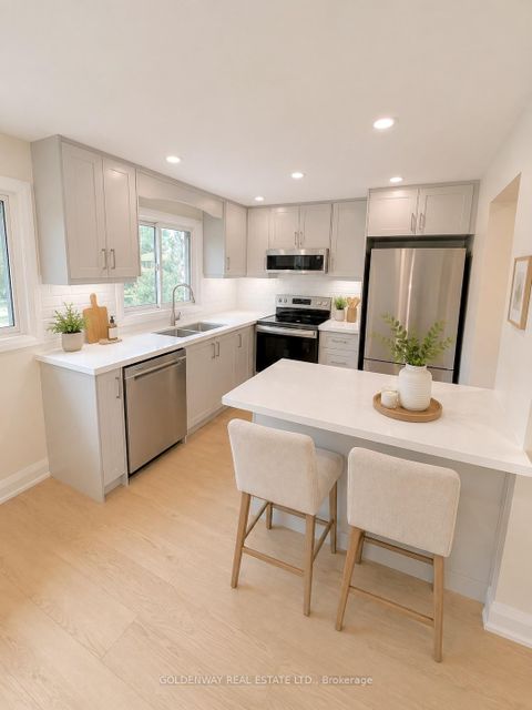 Photo 10 at 114 Loganberry Crescent, Hillcrest Village, Toronto