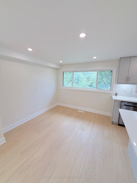 Photo 12 at 114 Loganberry Crescent, Hillcrest Village, Toronto
