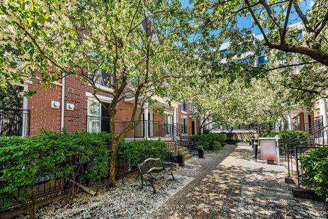 Photo 1 at 920 - 16 Laidlaw Street, South Parkdale, Toronto